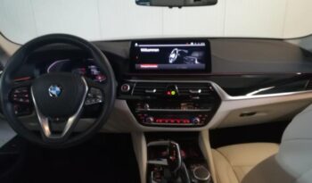 
									BMW 530d Limousine Luxury Line Steptronic full								