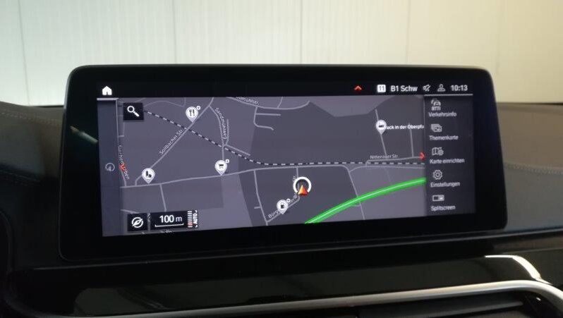 
								BMW 530d Limousine Luxury Line Steptronic full									