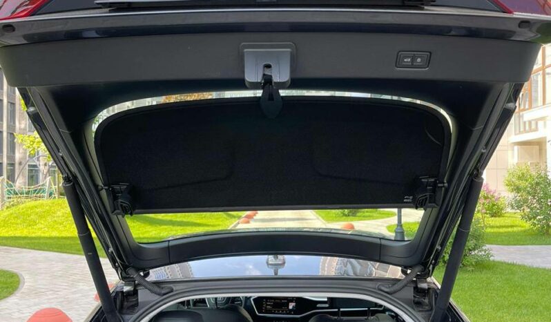 
								Audi A7 Sportback full									