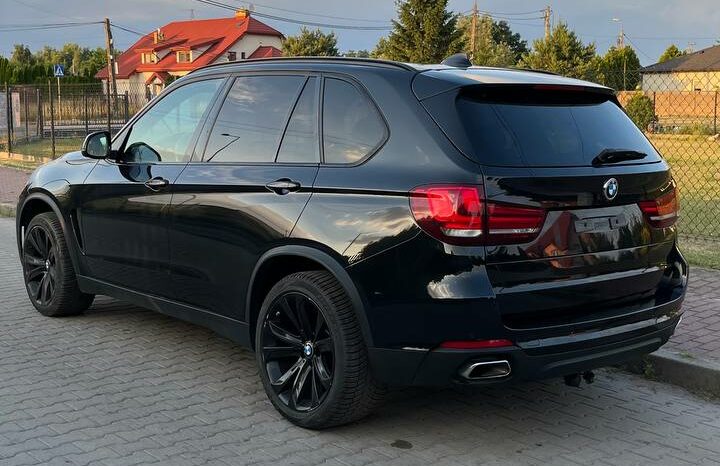 
								BMW X5 3.0d xDrive full									